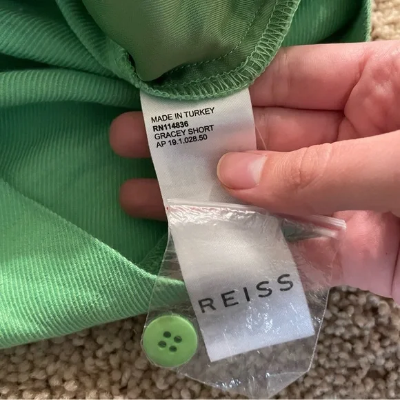 Reiss Gracey Tailored Pleated Linen Blend Shorts Green Size 4 - Picture 8 of 13